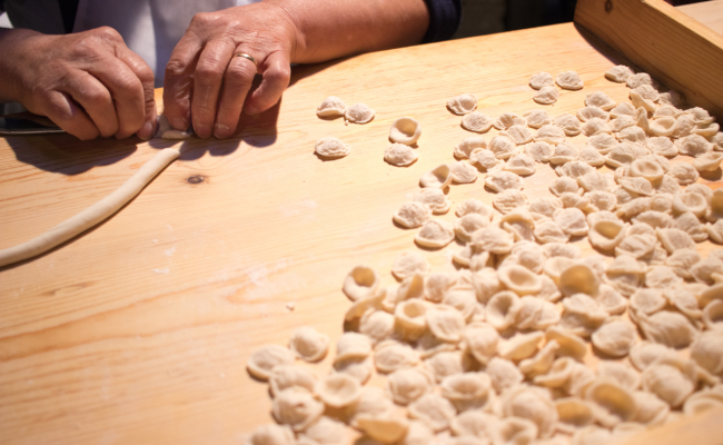 orecchiette pasta making