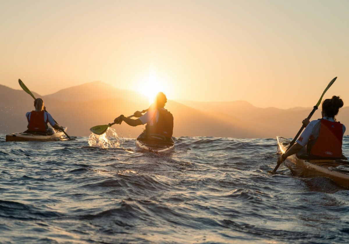 sunset-kayak